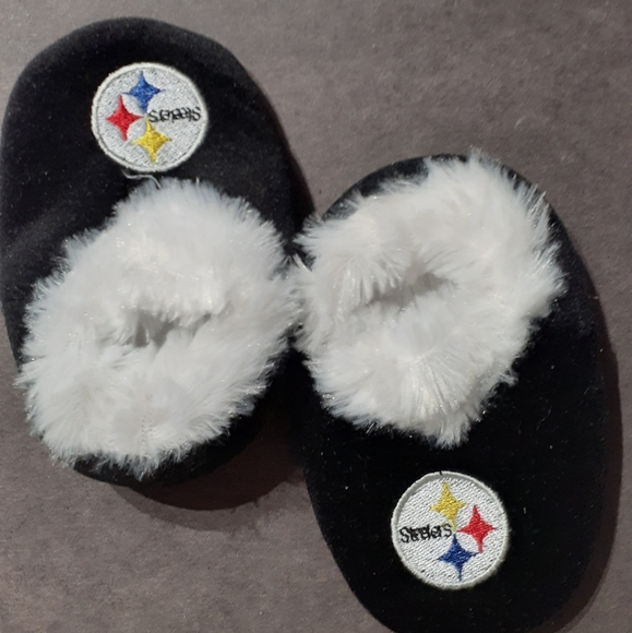 Baby Shoes - Picture 2 of 2